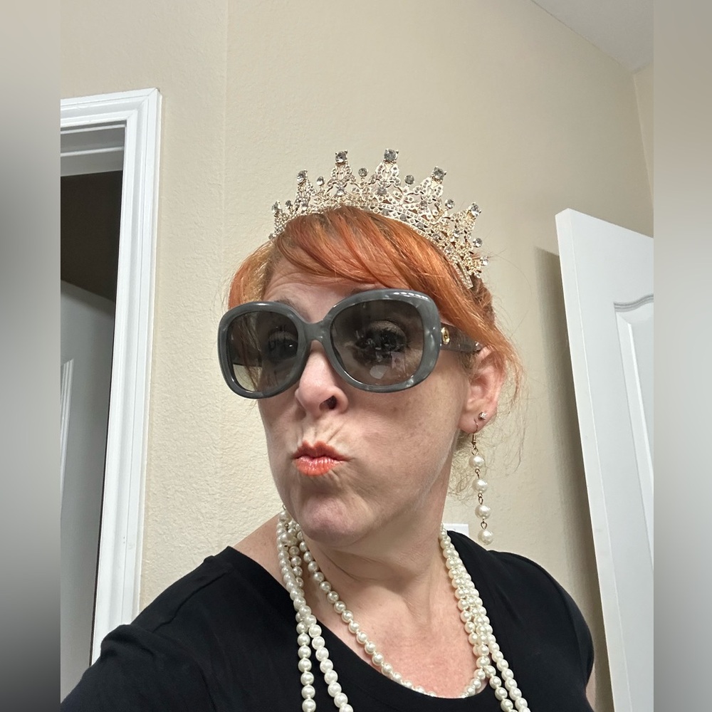 Beth is Live!! - Picture 9 of 15